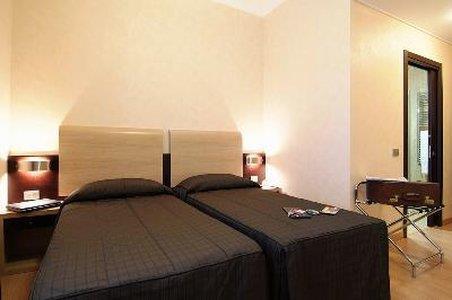 Eh Suites Rome Airport Euro House Hotels Fiumicino Kültér fotó