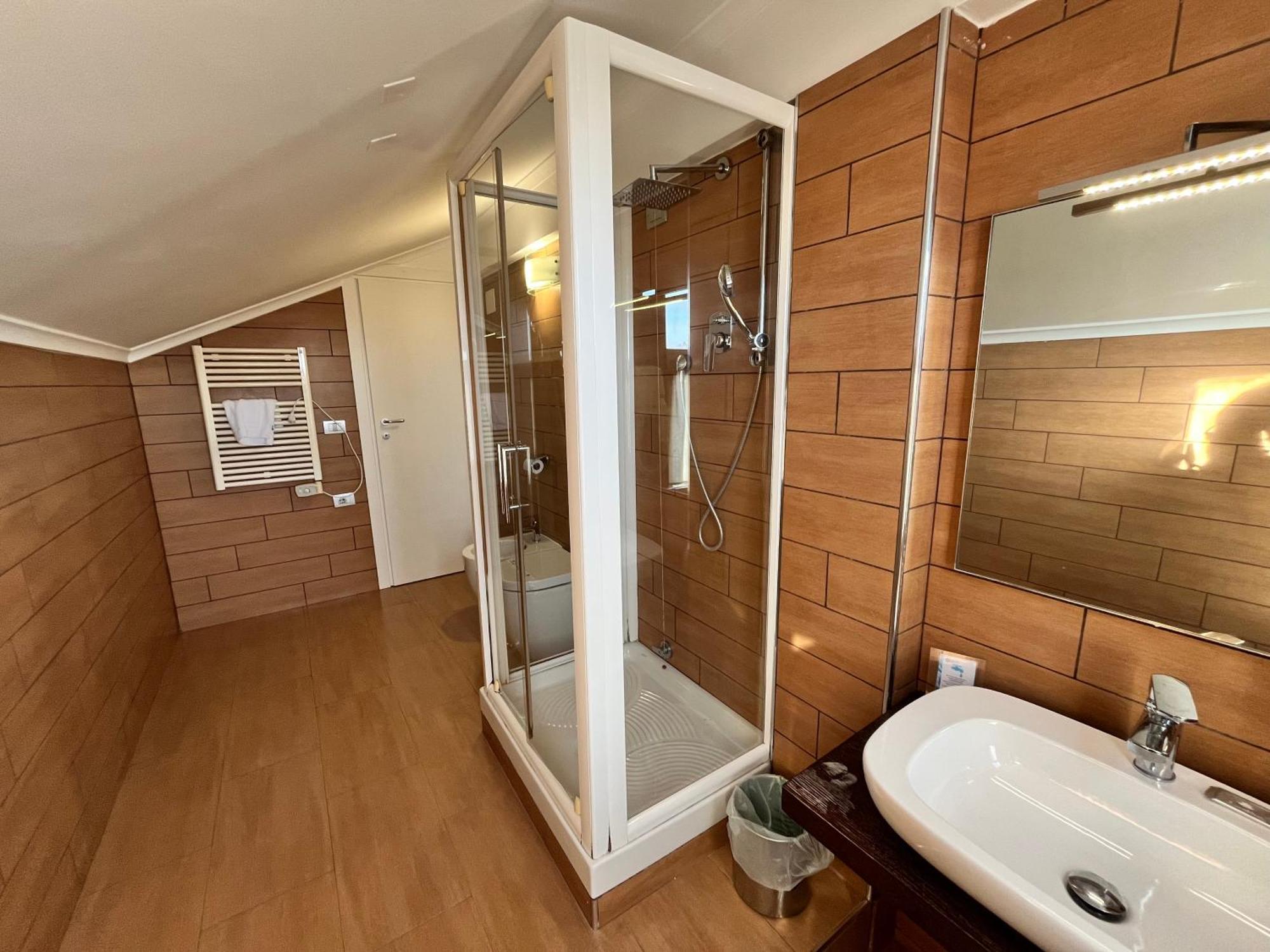 Eh Suites Rome Airport Euro House Hotels Fiumicino Kültér fotó